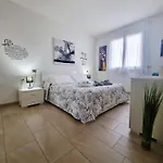 Ric\'S House